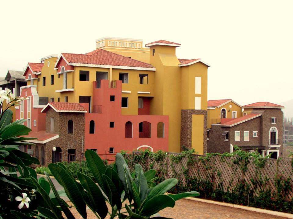 Experience precious moments with your loved ones in Atul Westrenhills, Baner